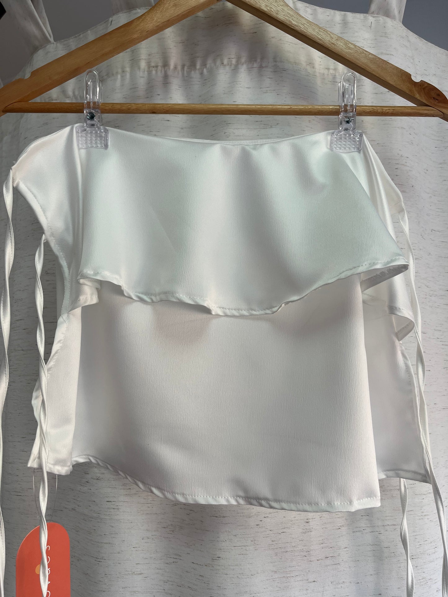 Cropped Darah com babado
